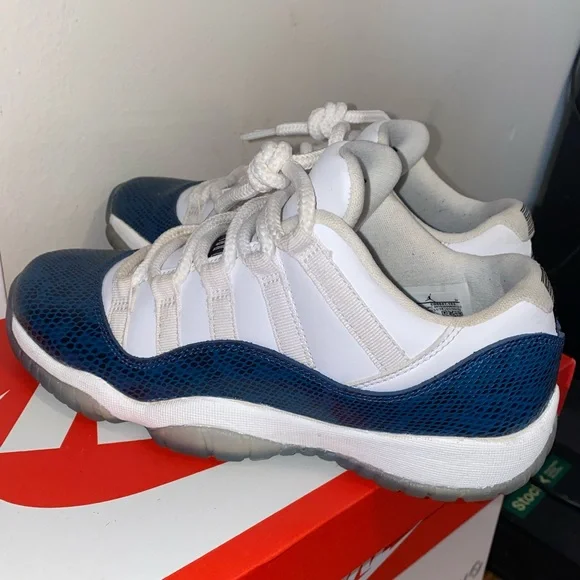 Jordan 11 gs snakeskin - Picture 4 of 6